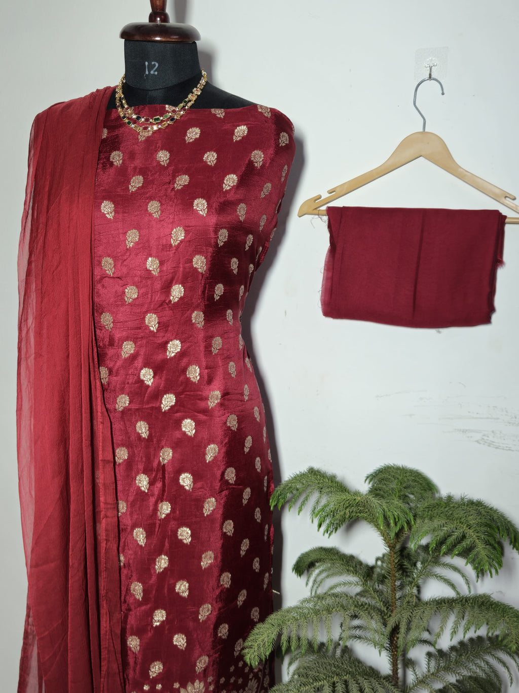 054 : Maroon Banarsi Silk Suit